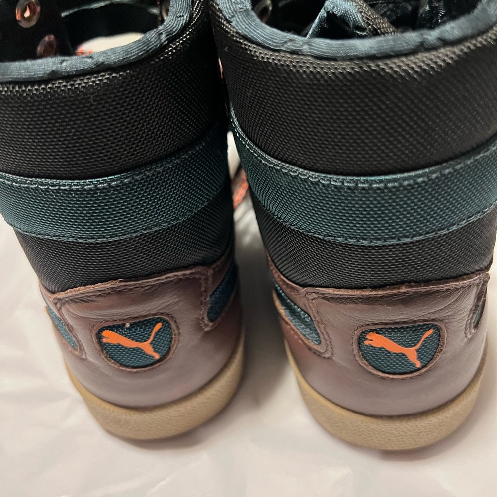 Black and Brown Lace-Up Sneakers - Picture 5 of 7